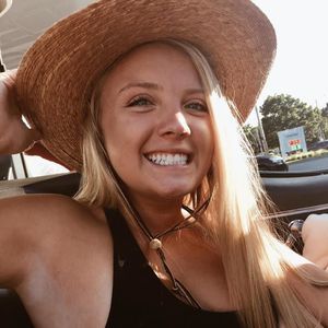 Meet your Posher, Rachel